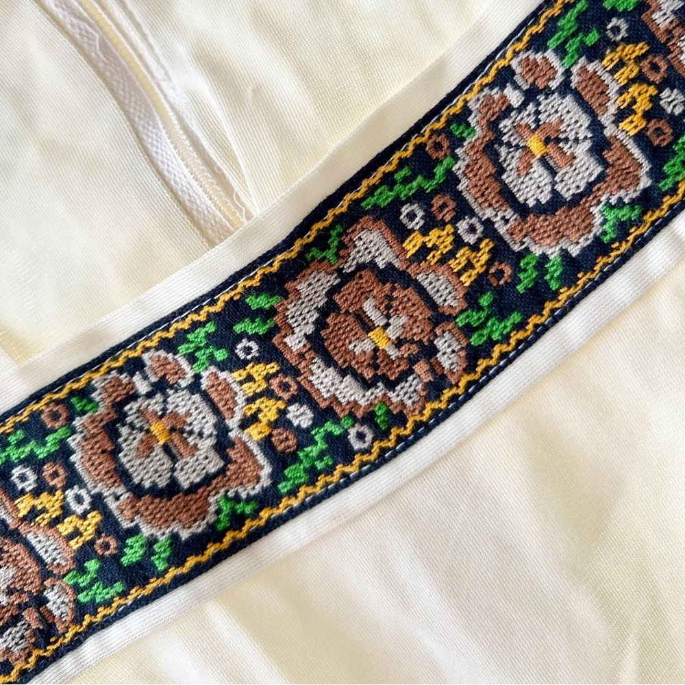 70s Vtg Handmade Embroidered Square Neck Boho Peasant Top Small Womens